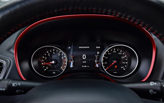 Jeep Compass cena 84900 przebieg: 90000, rok produkcji 2019 z Sochaczew małe 781